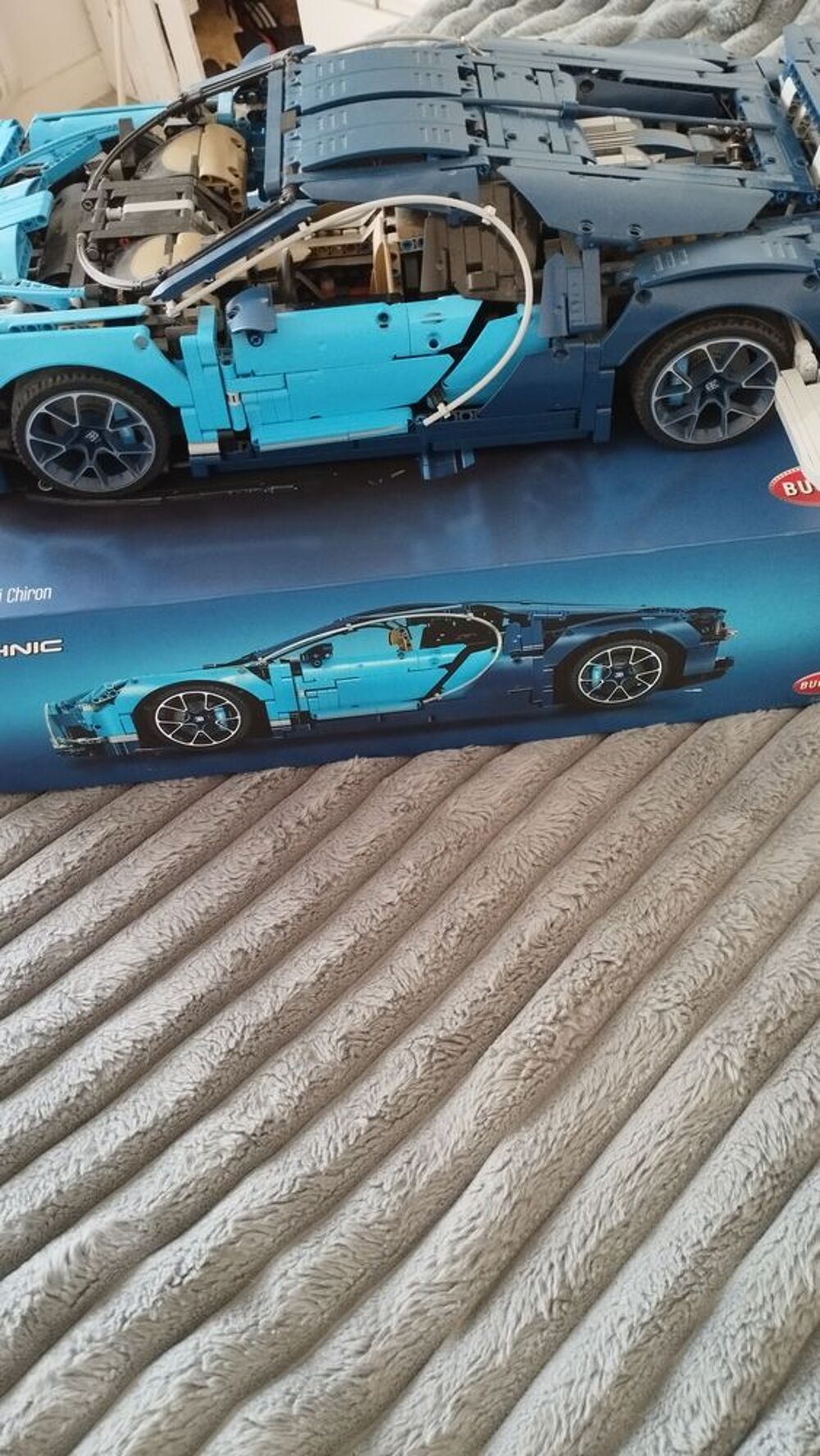LEGO technic Bugatti chiron 42083 Jeux / jouets