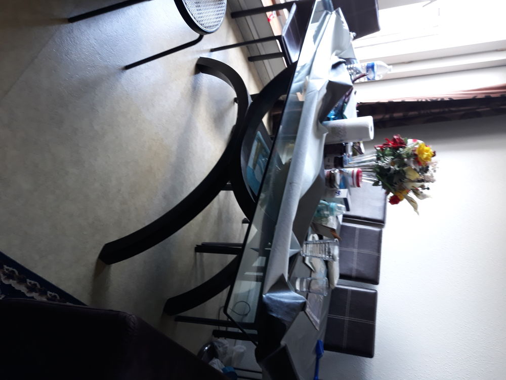 Table en verre pour salon Meubles