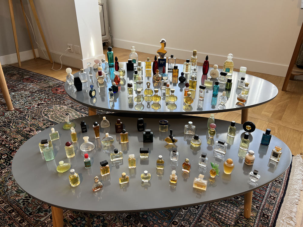 collection miniatures de parfums 