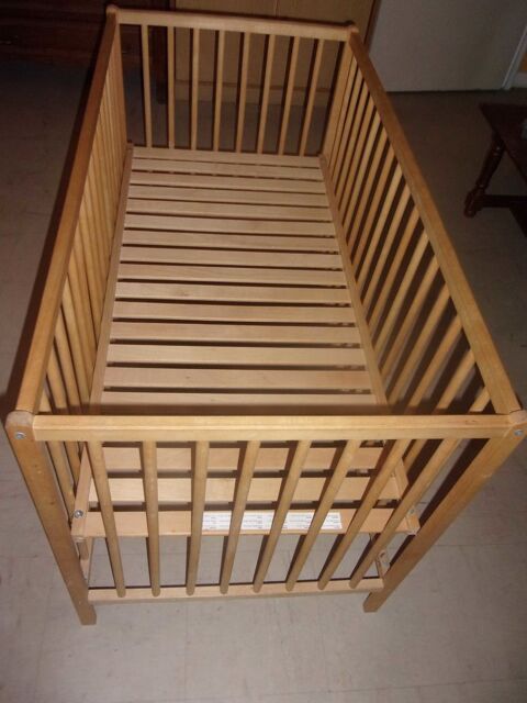 Lit bb en bois + Matelas neuf 80 Saint-Andr-les-Vergers (10)