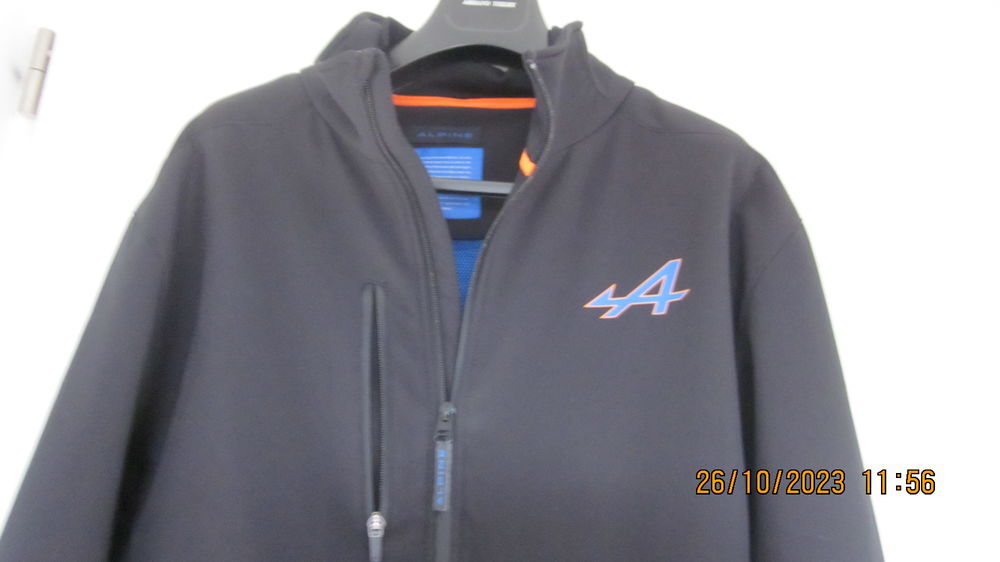 BEAU BLOUSON ALPINE HOMME NOIR ET BLEU T XXL Vêtements