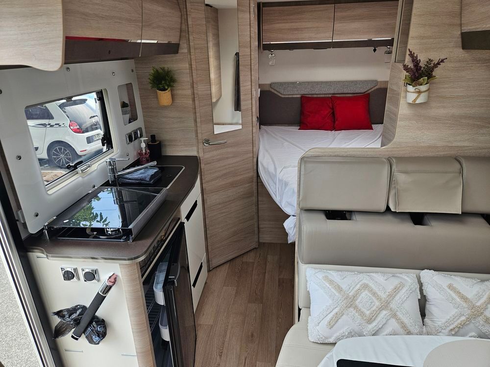  2022 occasion 83600 FREJUS