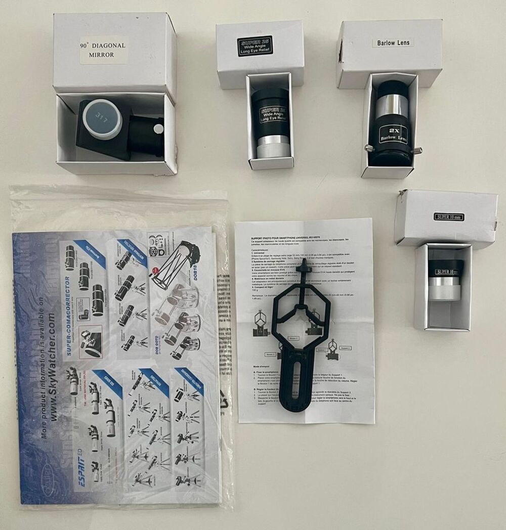 T&eacute;lescope Sky-Watcher sur tr&eacute;pied Electrom�nager