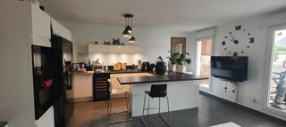  Appartement � vendre 3 pi�ces 66 m� Marseille