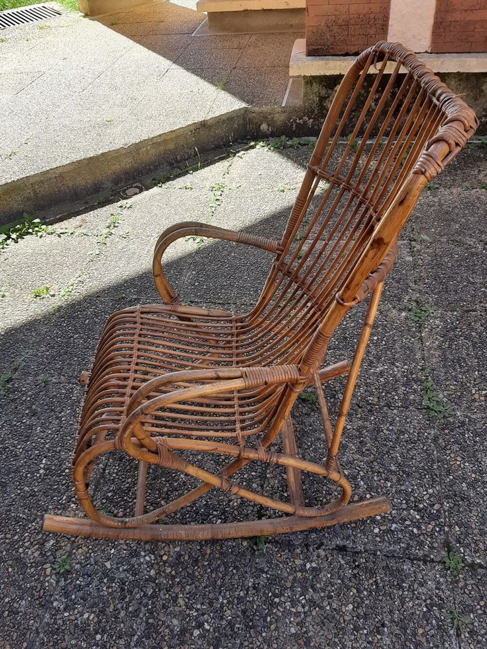 Av Rocking chair en osier Meubles
