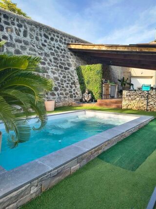 Vente Maison Ardèche - 185m2 - 5 chambres - Piscine - Jacuzzi Coux