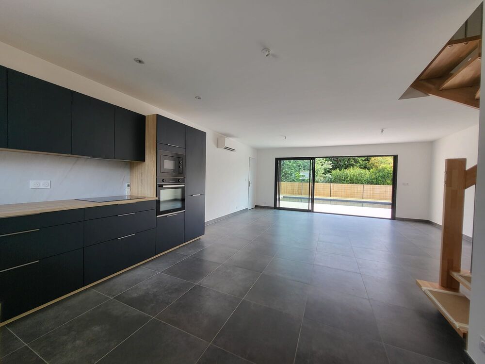 Vente Villa Saint-Hilaire - Maison 5 Pièces - Frais de notaire réduits Saint-hilaire
