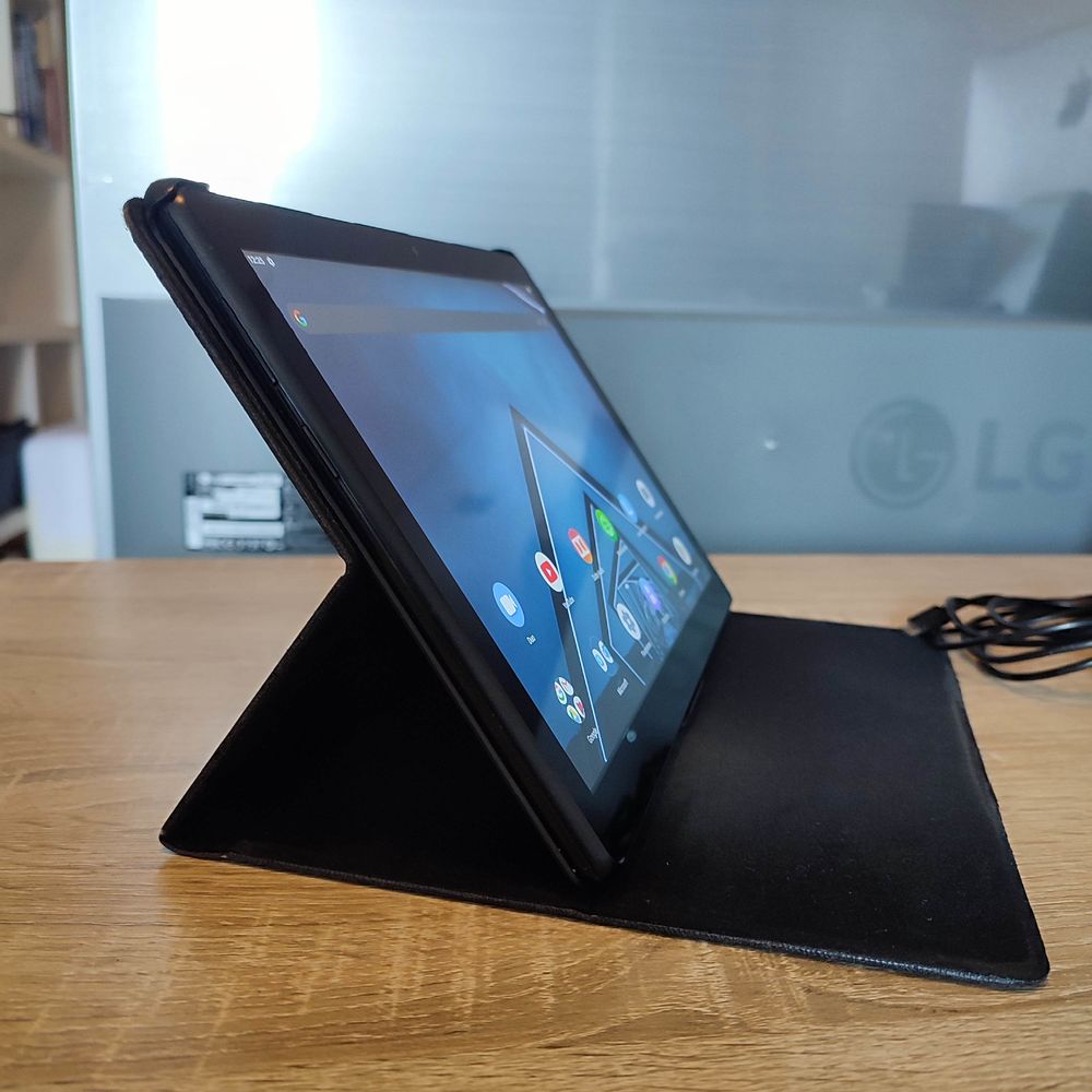 Tablette Lenovo Tab M10 Android T�l�phones et tablettes