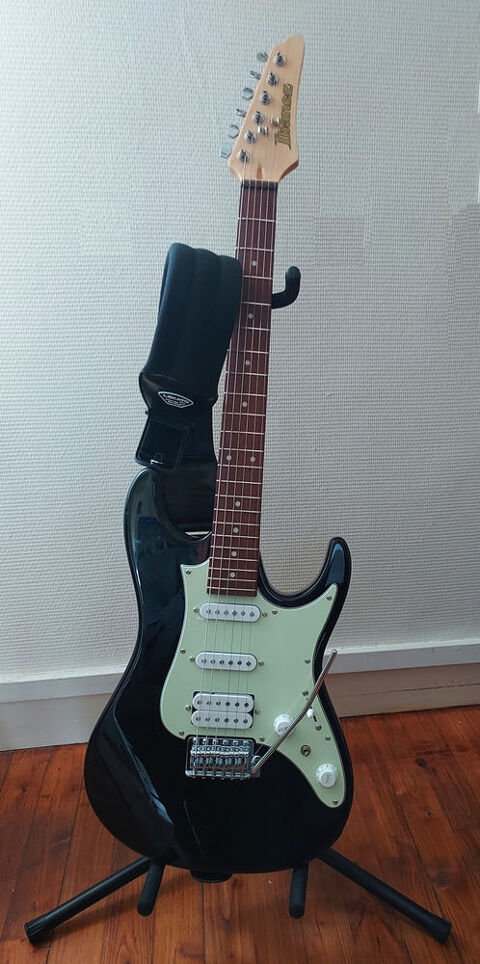 Guitare Ibanez AZES40 BK Standard black + Stand 200 Cou�ron (44)