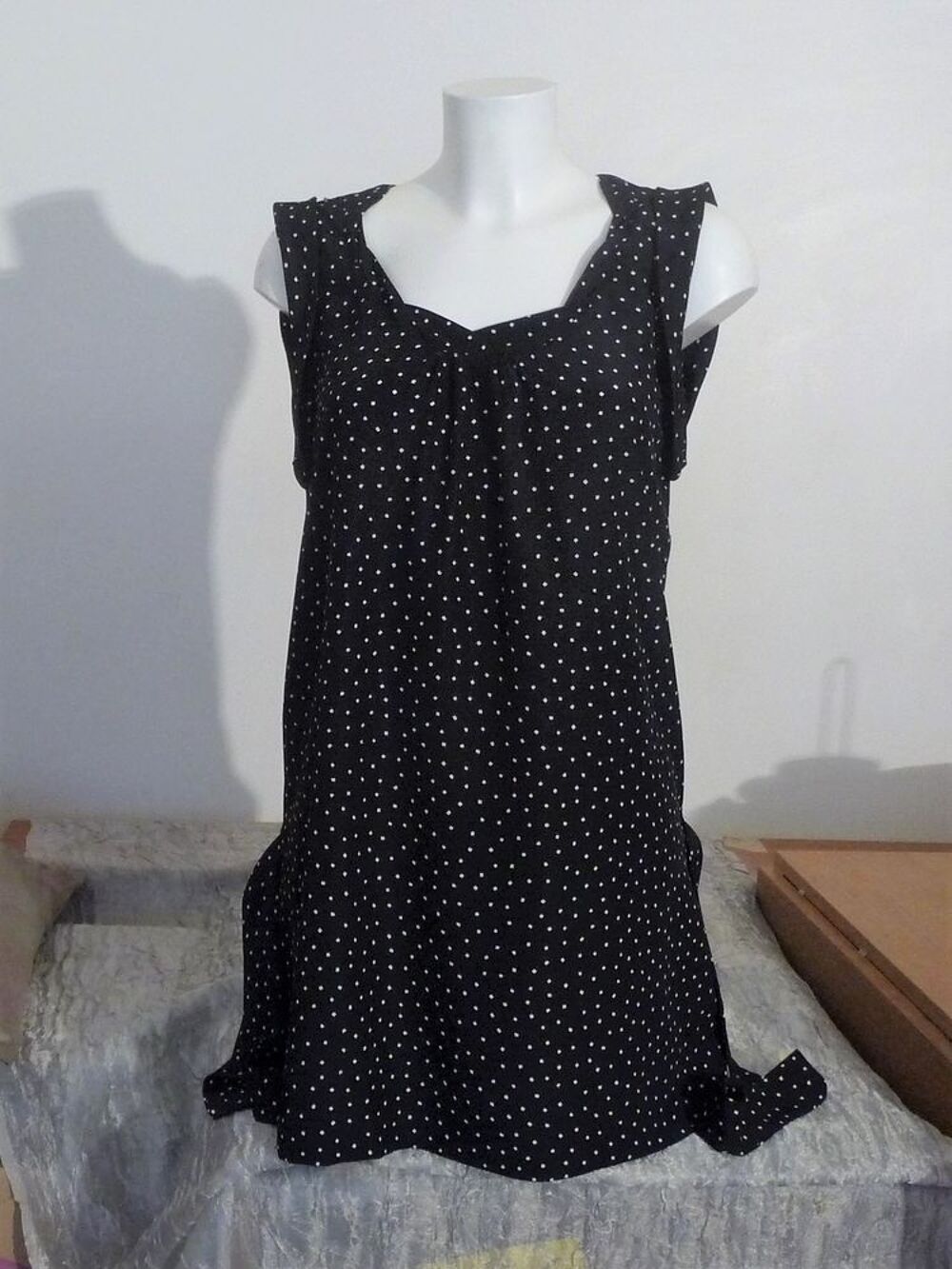 Tunique/ Robe Noir &agrave; Points Blanc- Taille 38- Atika Vêtements
