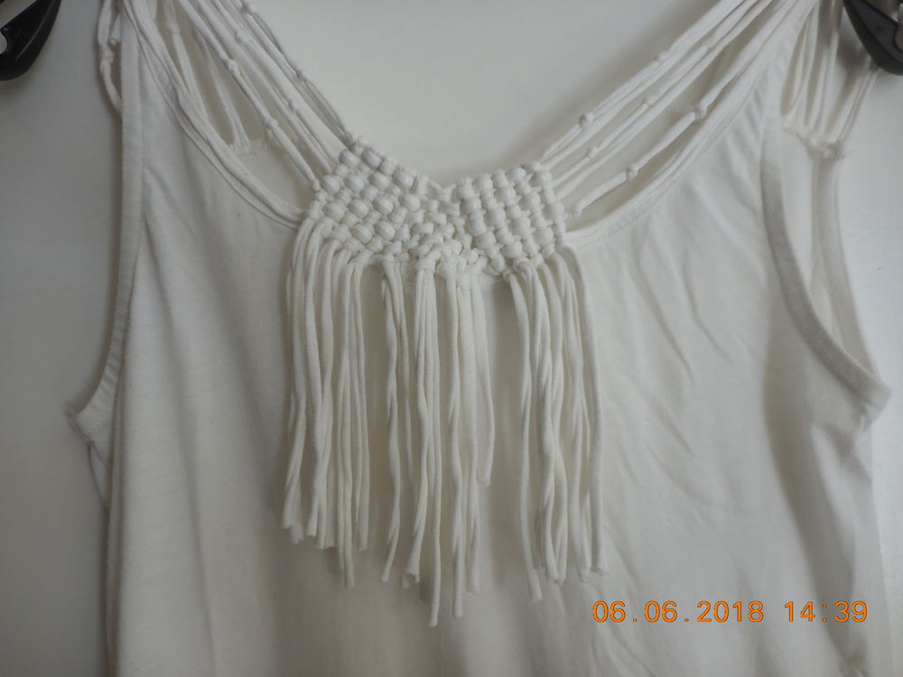 robe de plage t 40 42 presque neuve Vêtements
