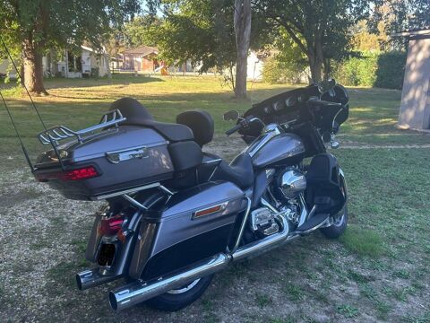Moto HARLEY-DAVIDSON 2014 occasion Lesparre-M&eacute;doc 33340