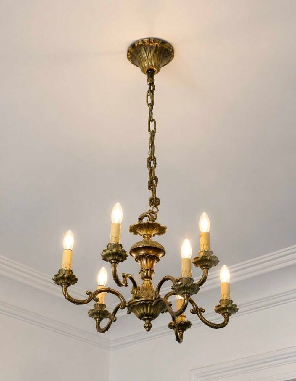 Lustre ancien en bronze 8 lumi&egrave;res €" Style Louis XV €" Excellent &eacute;tat Décoration