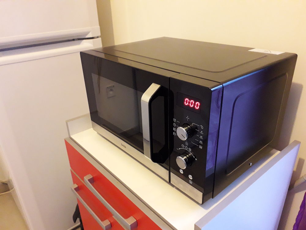 Micro onde gril Electroménager
