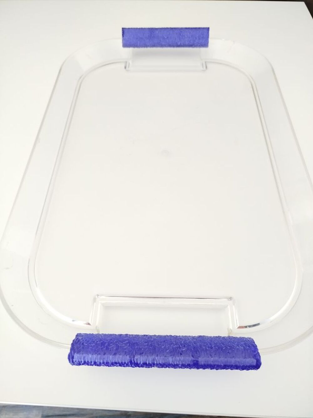 Plateau plastique avec poign&eacute;es originales Cuisine