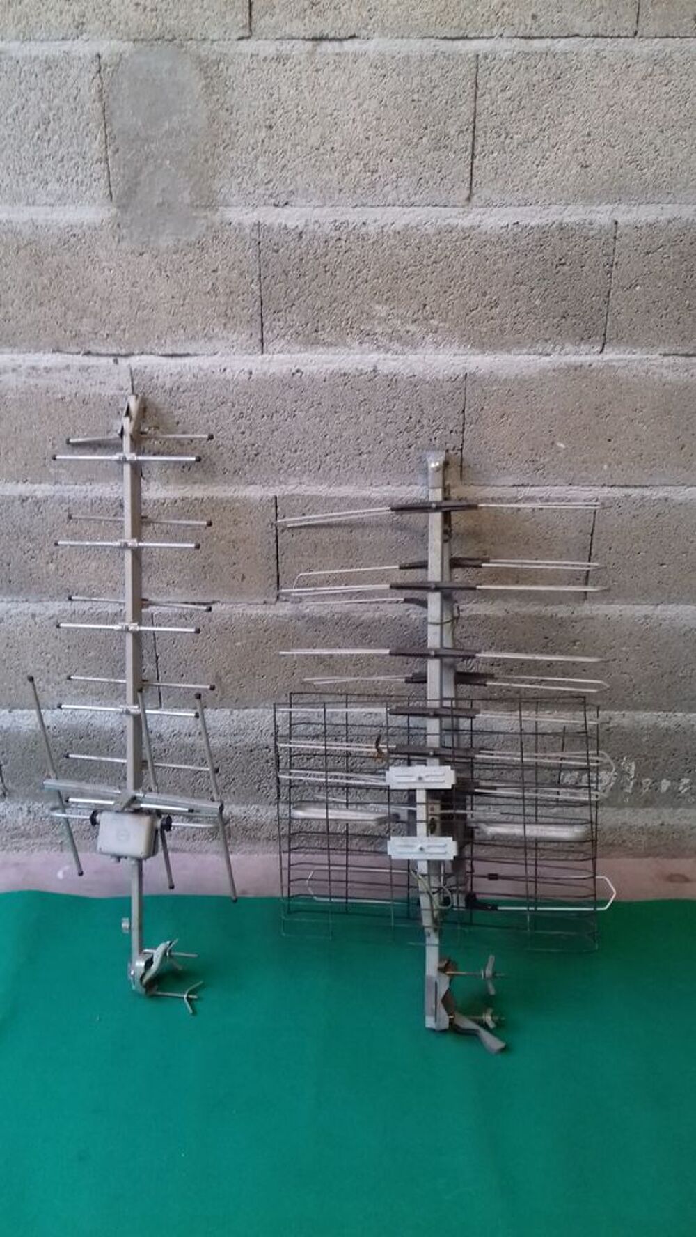 Antenne UHF 43 &eacute;l&eacute;ments Bricolage