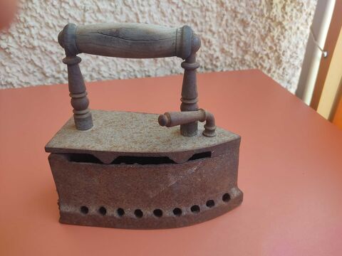 fer a charbon 19 La Seyne-sur-Mer (83)