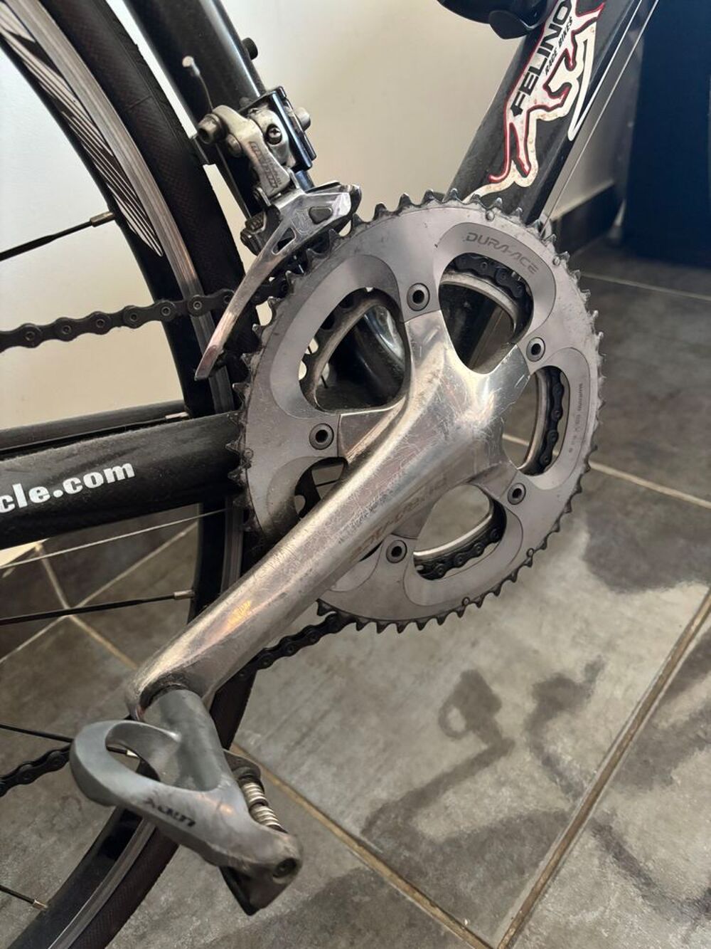 V&eacute;lo route carbone FELINO ? Chorus / Dura-Ace ? Taille L Sports