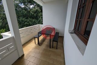  Maison  vendre 10 pices 297 m