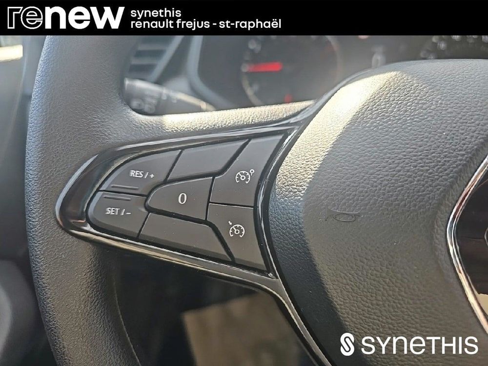 Clio V Clio SCe 65 Authentic 2023 occasion 83600 Fr&eacute;jus