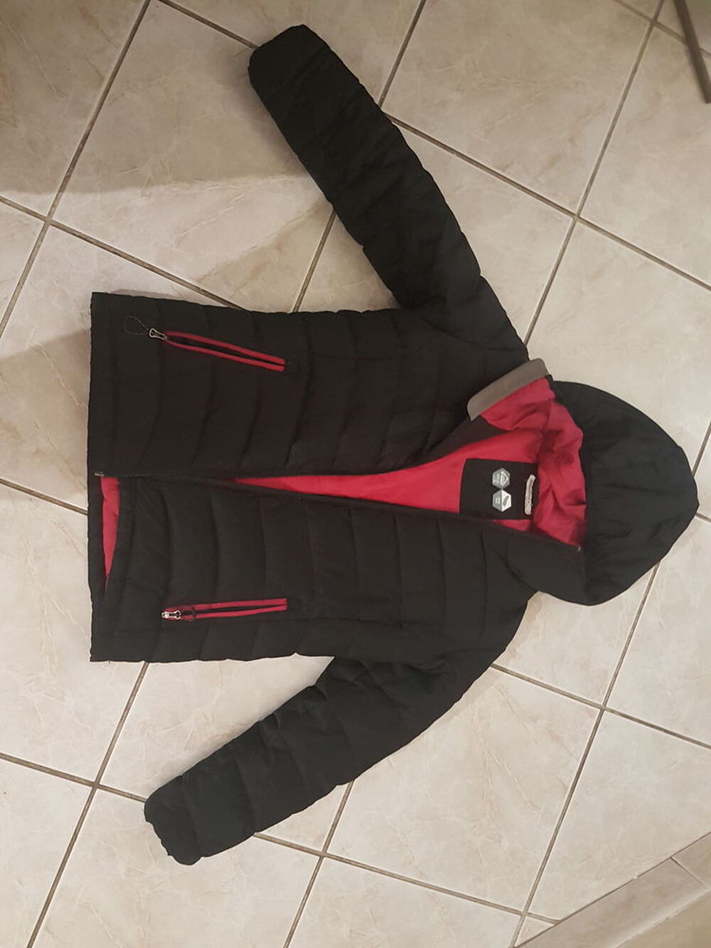 vends blouson et pantalon de ski Vêtements enfants