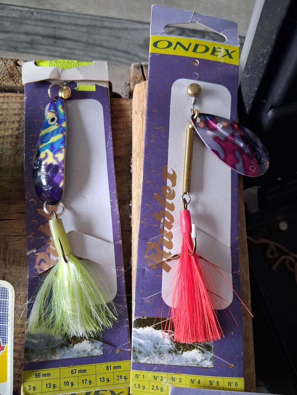 Lot mat&eacute;riel de p&ecirc;che avec 2 lancers Sports