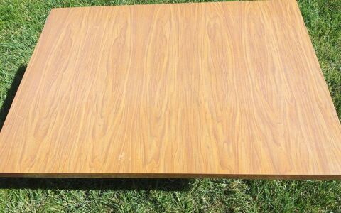 Plateau de table en formica 73 Issoire (63)