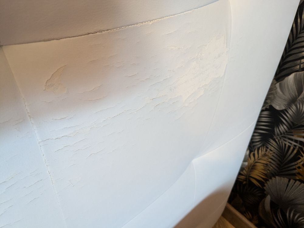 T&ecirc;te lit capitonn&eacute;e couleur blanc pour lit 140cms Meubles