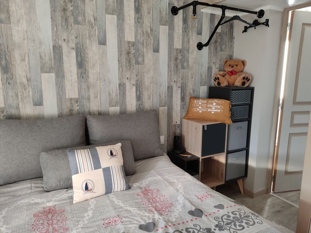   Chambres indépendantes avec salle de bain et WC privés  Aquitaine, Gujan-Mestras (33470)
