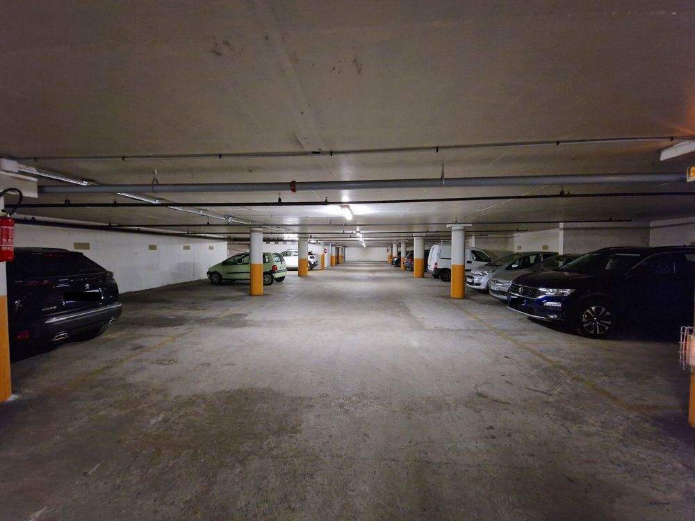 Vente Parking/Garage Place de parking - PARC DE MONTSOURIS / JOURDAN Paris 14