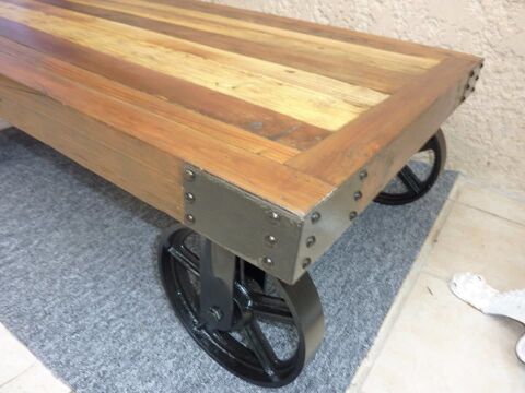 TABLE BASSE STYLE INDUSTRIELLE 190 Aubagne (13)