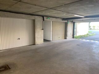  Parking / Garage � louer 13 m�