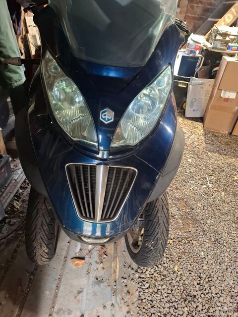 Scooter PIAGGIO 2011 occasion B&eacute;thisy-Saint-Martin 60320