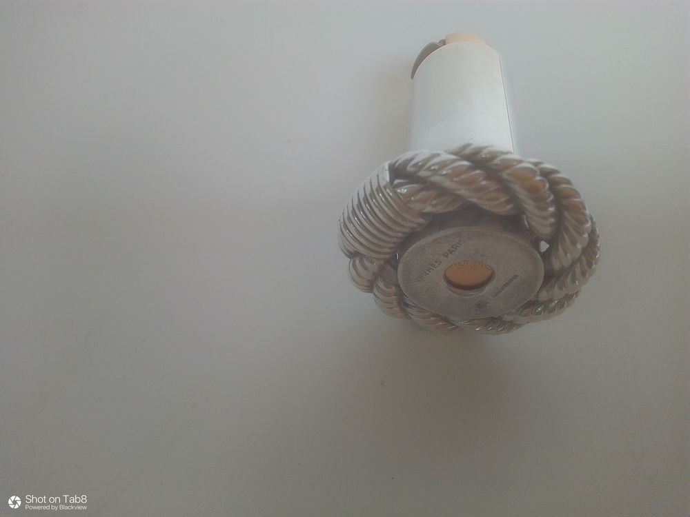 Porte briquet m&eacute;tal argent&eacute; Hermes 
