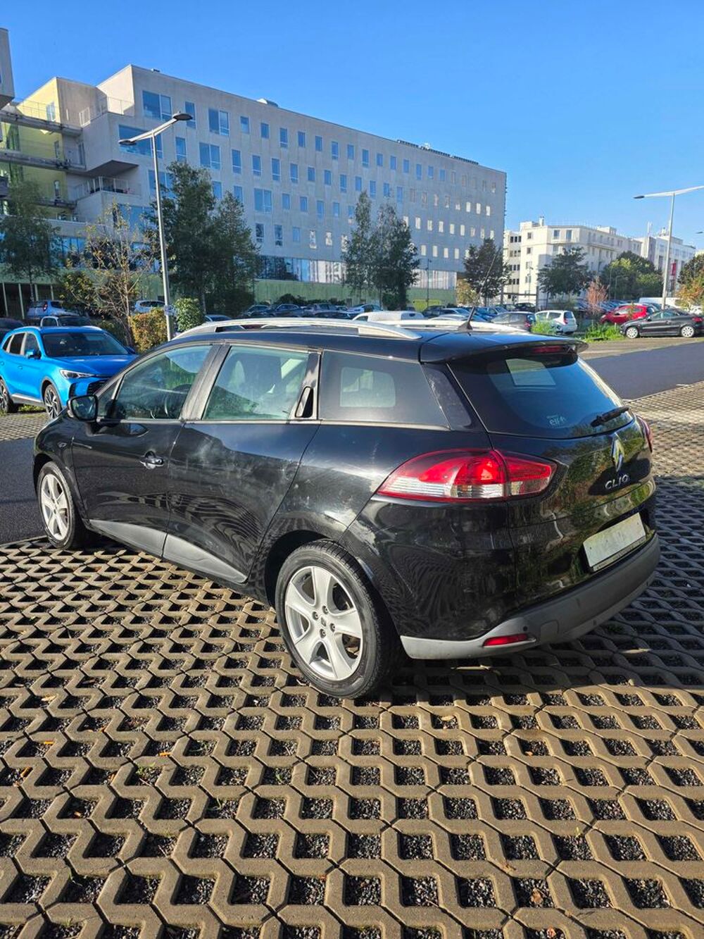 Clio IV Estate Clio Estate IV TCe 90 Energy eco2 Dynamique 2014 occasion 77420 Champs-sur-Marne