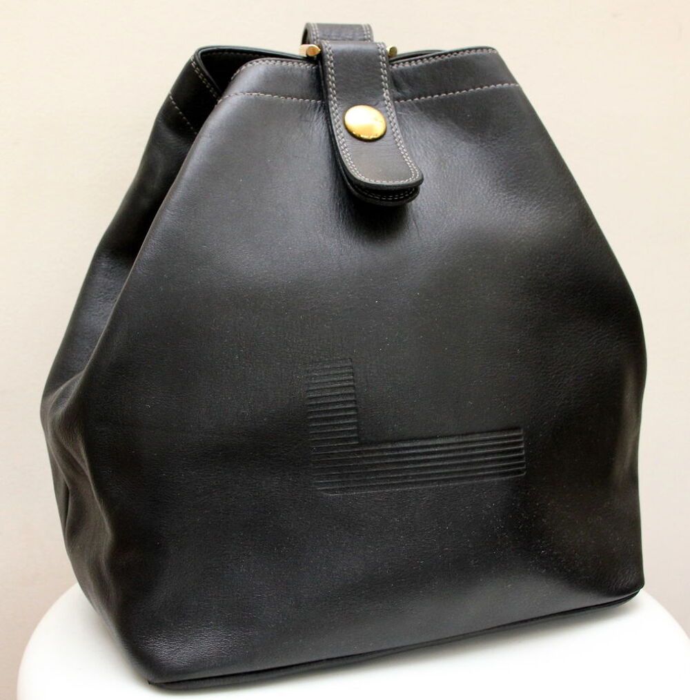 Sac cuir noir LANCEL
Maroquinerie