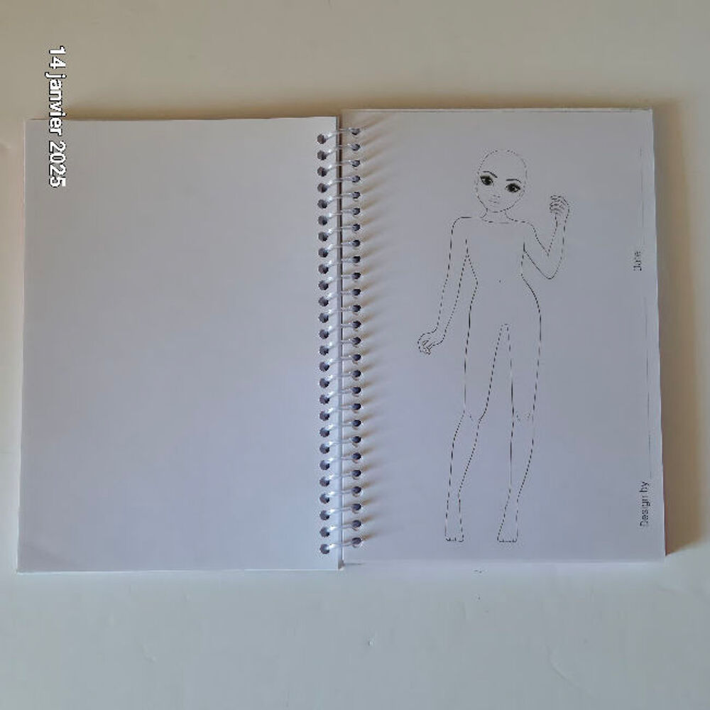 Top model de poche, album &agrave; colorier, 100 feuilles Jeux / jouets