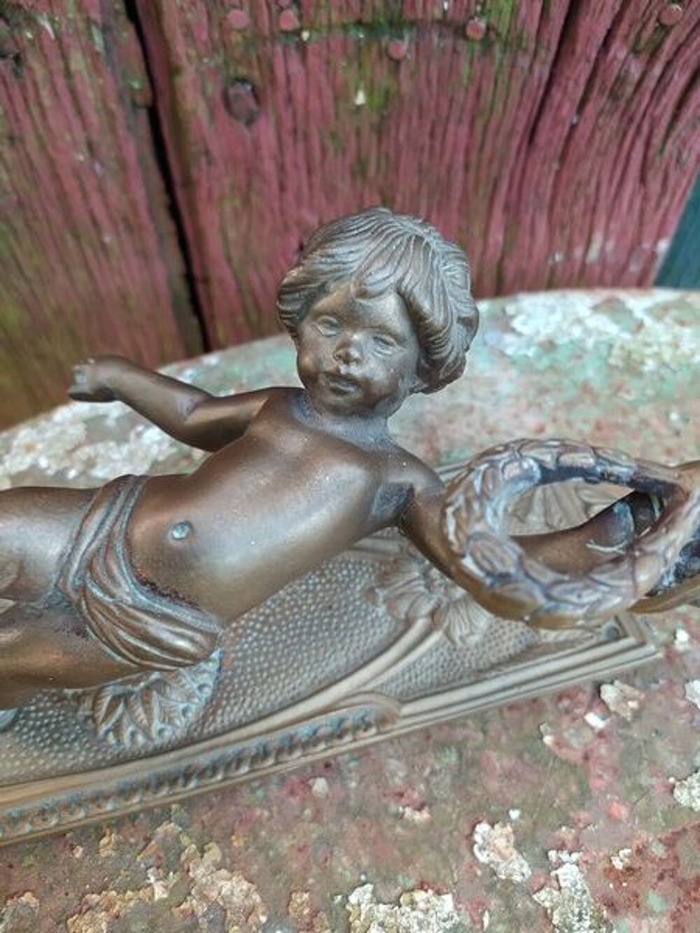Ancienne Applique Bronze Enfant Style Angelot Ch&eacute;rubin Décoration