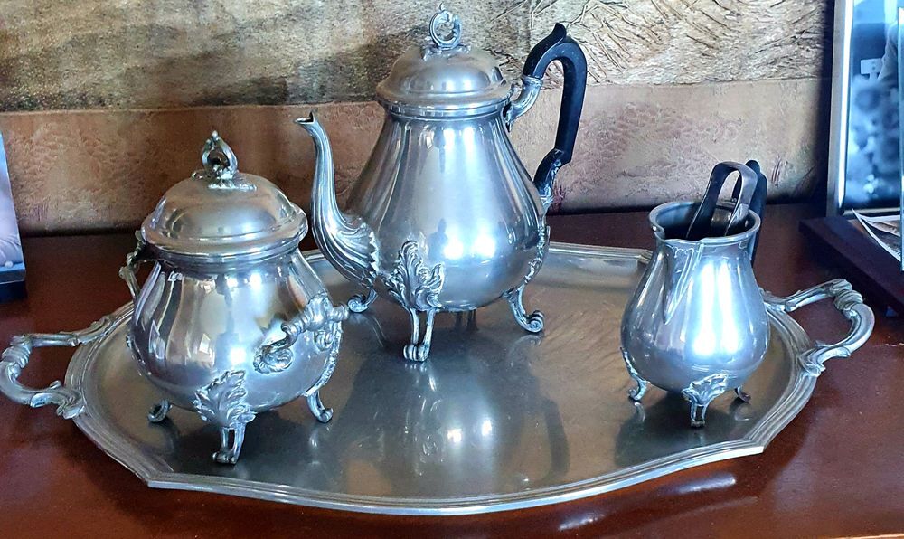 service &agrave; caf&eacute; Décoration