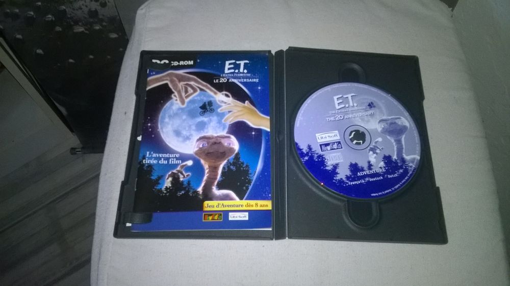 Jeu PC E.T. l'Extra-Terrestre 
2002
Excellent etat
E.T. l Consoles et jeux vidéos