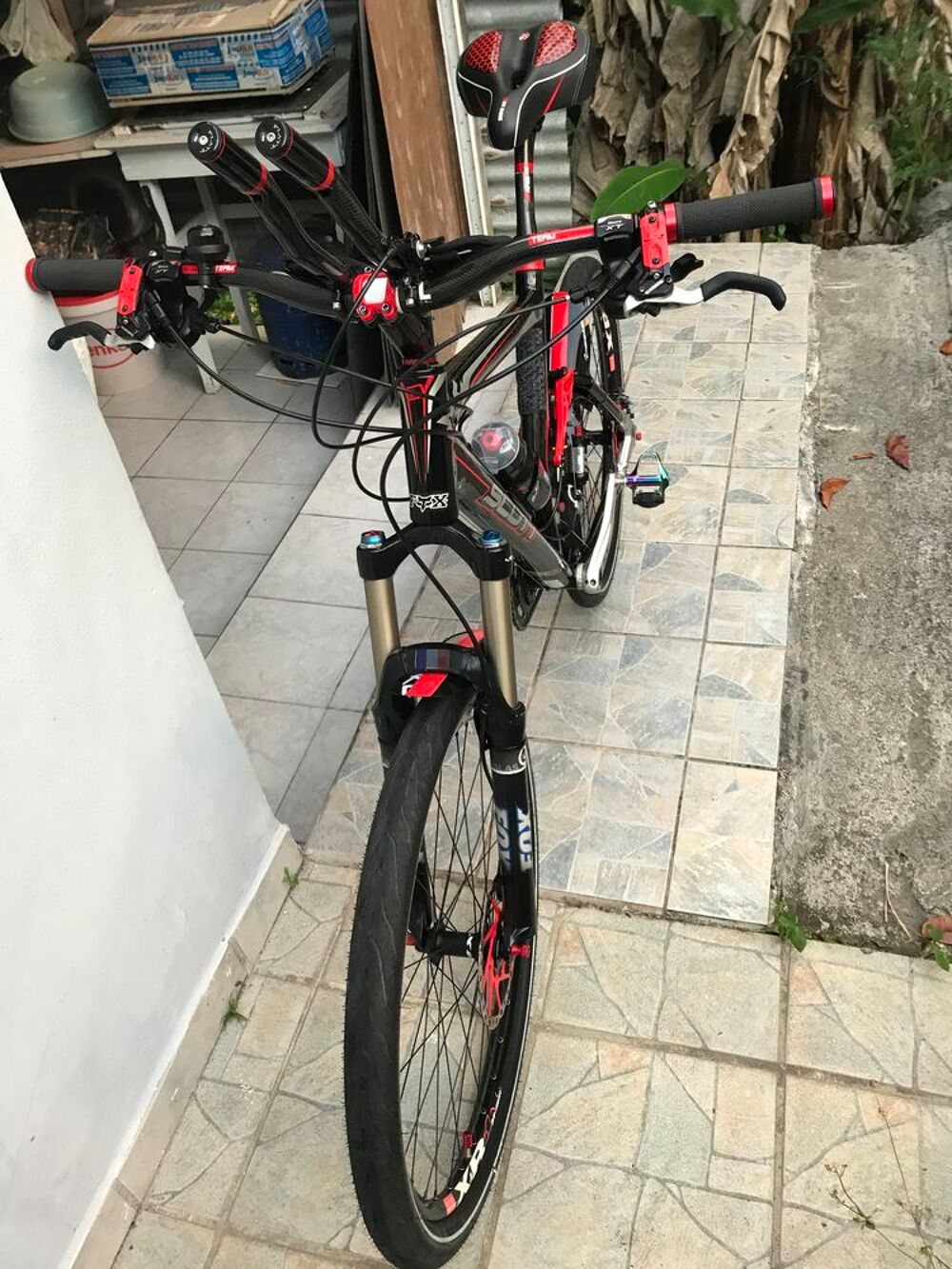 Vtt Scott Genius. Full carbone Vélos
