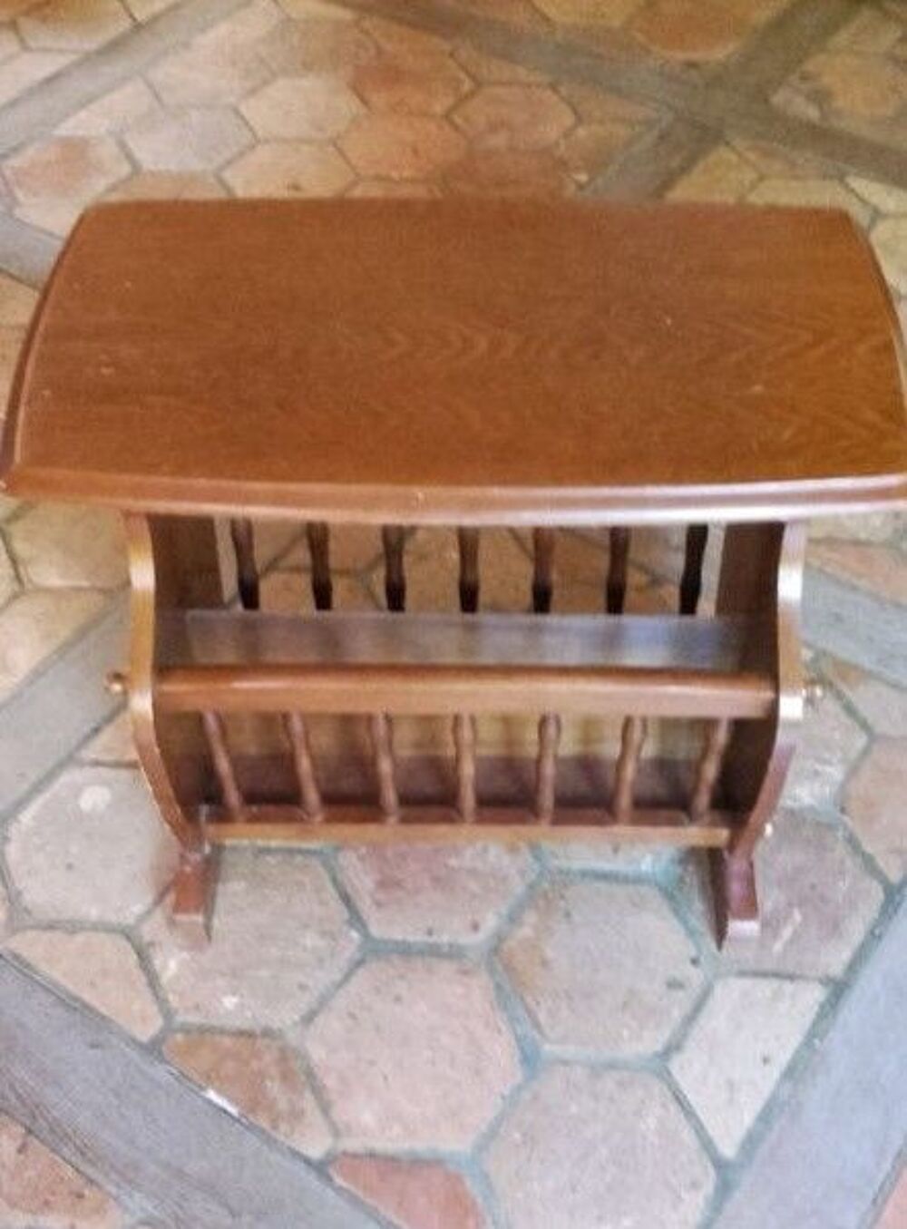 Porte revue Meubles