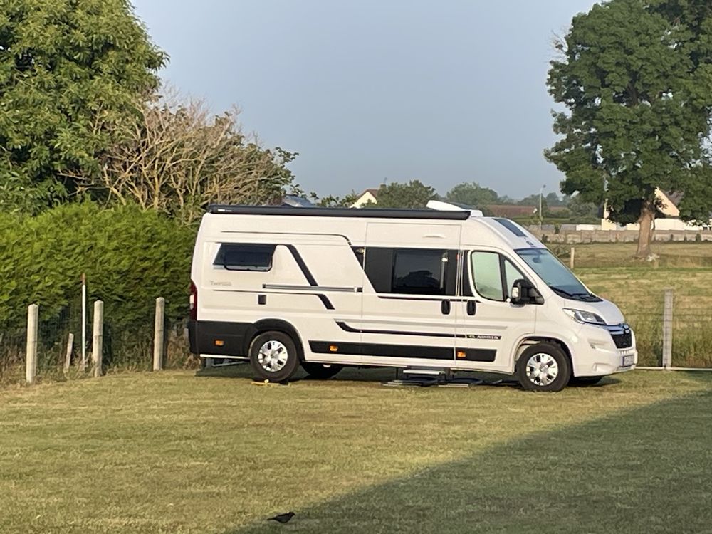 Location Terrain Aire de camping-car & services en Haute Normandie Petiville
