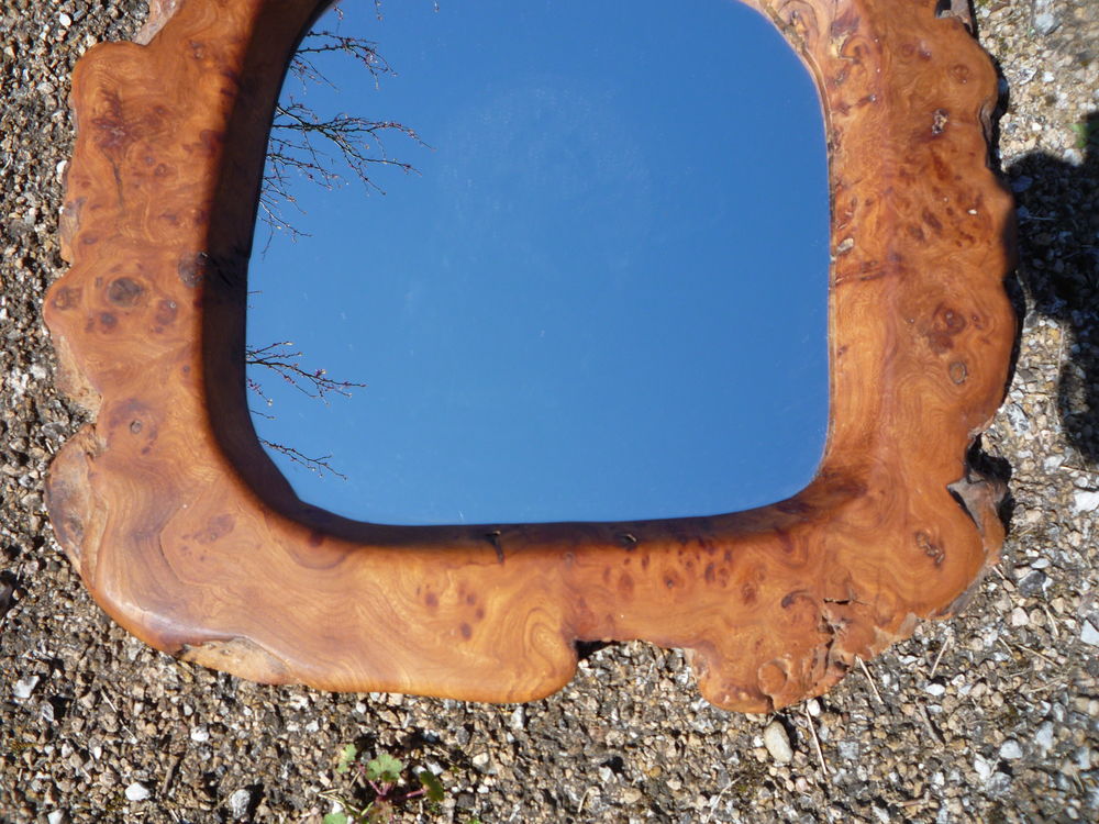 
Miroir / glace / racine olivier
Décoration