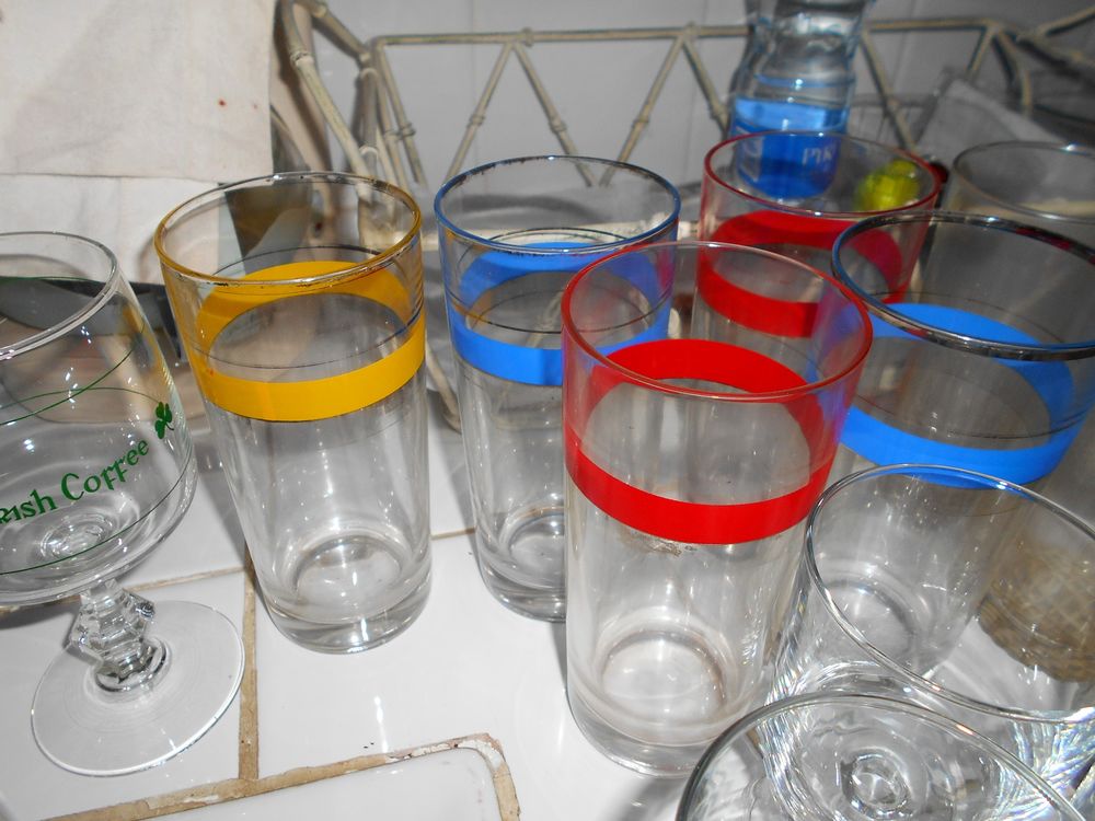 2 Lots de 5 verres de couleur Décoration