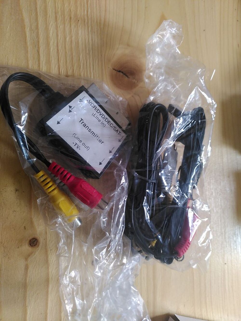 Marmitek Invisible Scart 300 transmetteur vid&eacute;o sans fil p&eacute;r Photos/Video/TV