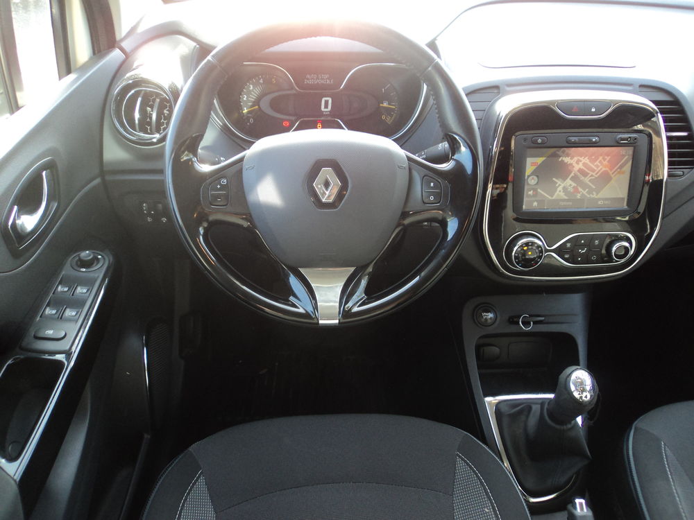 Captur dCi 90 Energy S&S eco&sup2; Intens 2014 occasion 78610 Le Perray-en-Yvelines