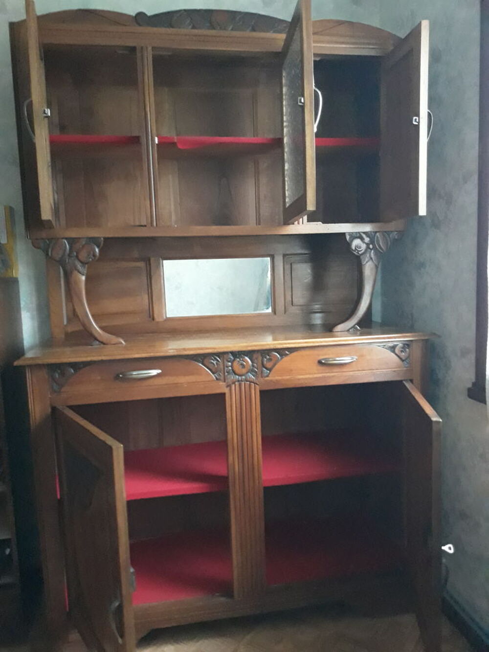Buffet en noyer ann&eacute;es 60 Meubles