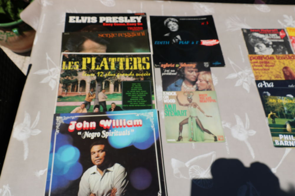 disque vinyle CD et vinyles