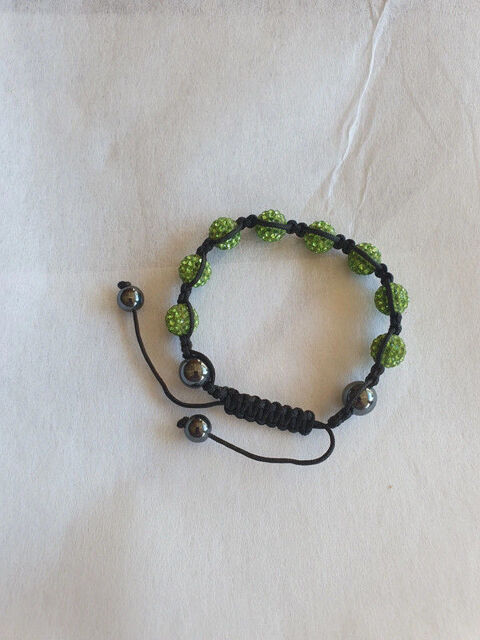 Bracelet noir perle verte 1 Aubvillers (80)